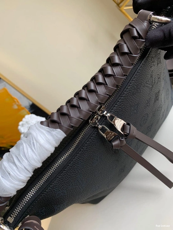 Cheap BEAUBOURG VUITTON LOUIS HOBO MM 0810